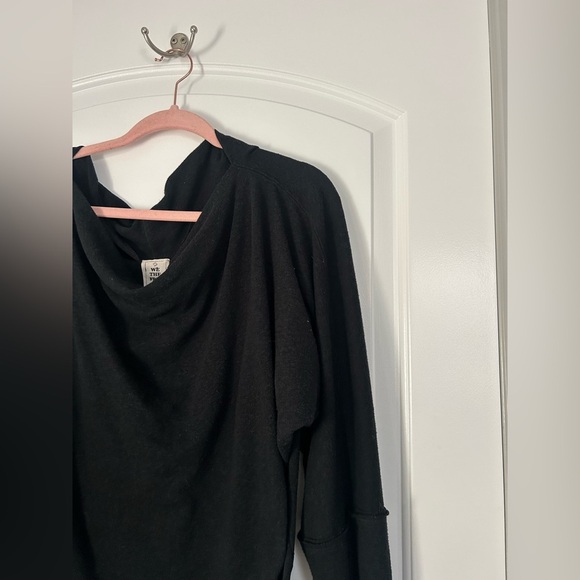 Free People We The Free Relaxed Fit Cowl Neck Long sleeve size large - Picture 4 of 10